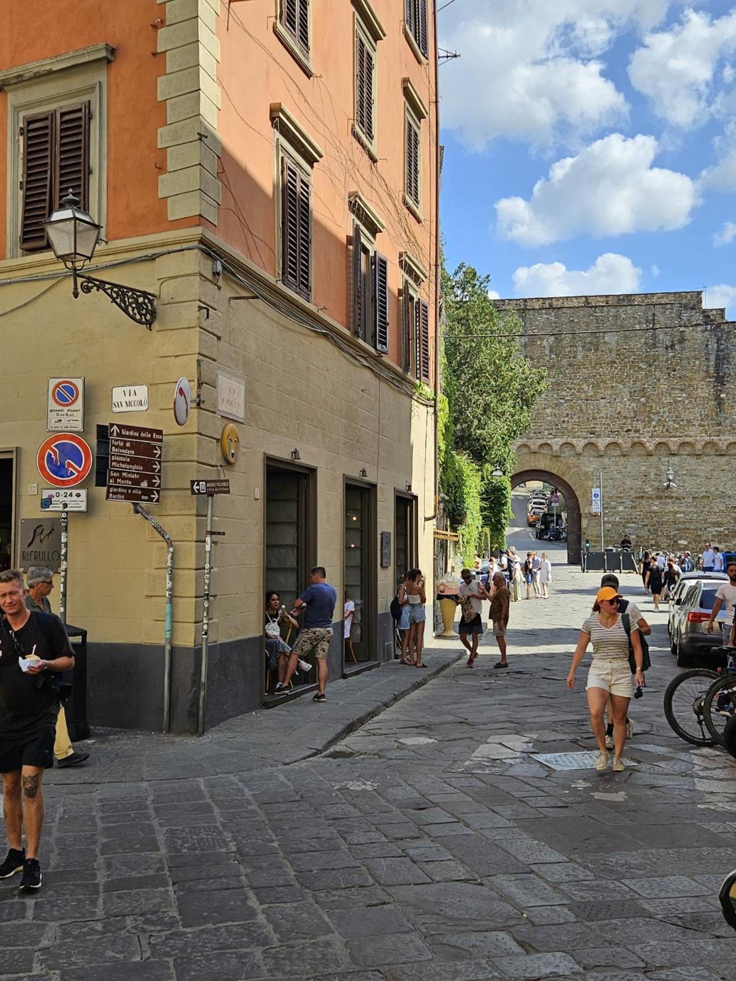 Charming House In San Niccolo Appartamento